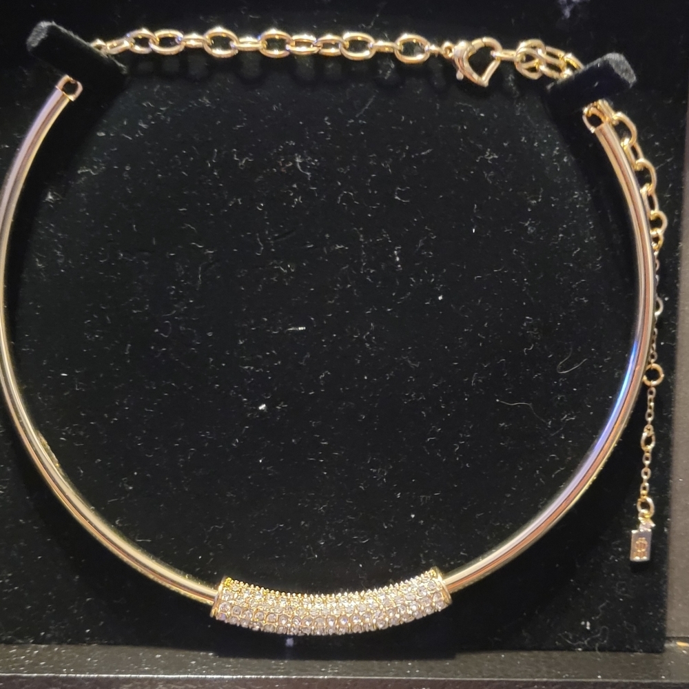 Vintage Designer SignedJ.J. Johanette Gold ToneCubic Zirconia ChokerNecklace - Picture 9 of 11